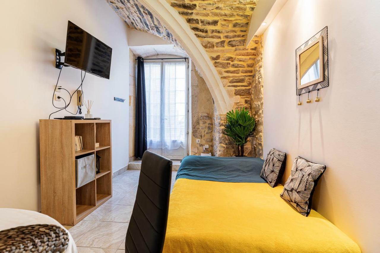Calme Cocon Troglodyte Au Coeur De La Ville Lägenhet Nîmes Exteriör bild